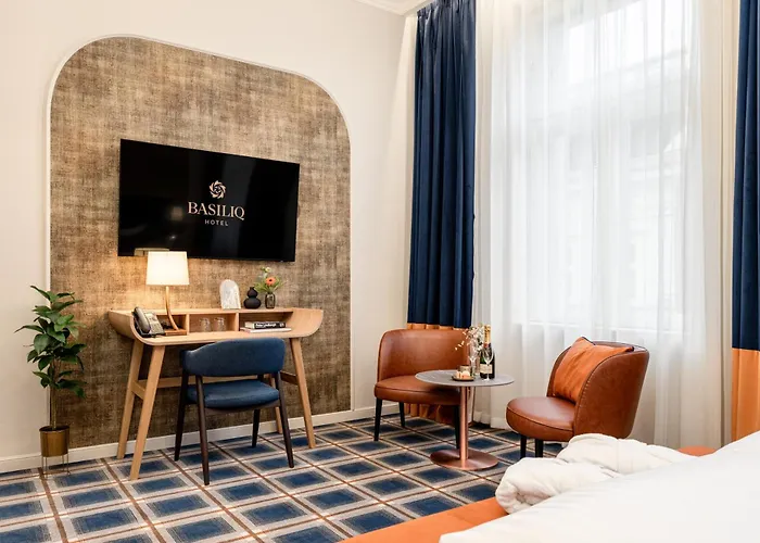 Отель Basiliq 4*
