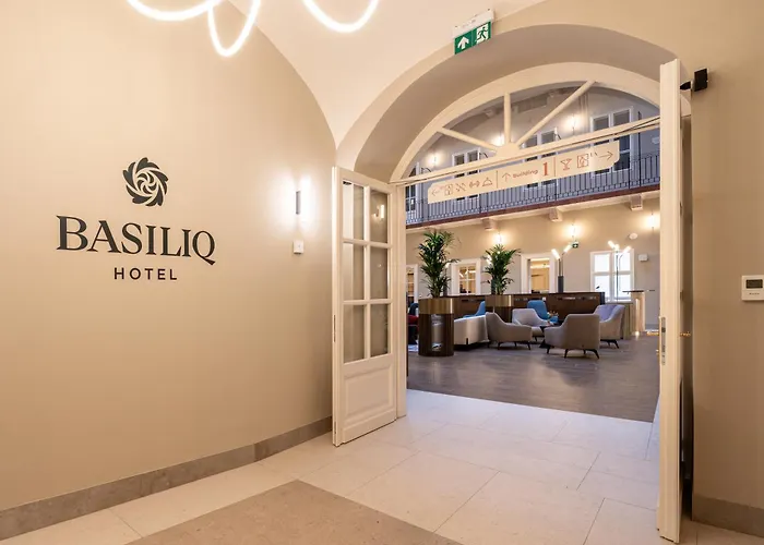 Отель Basiliq 4*