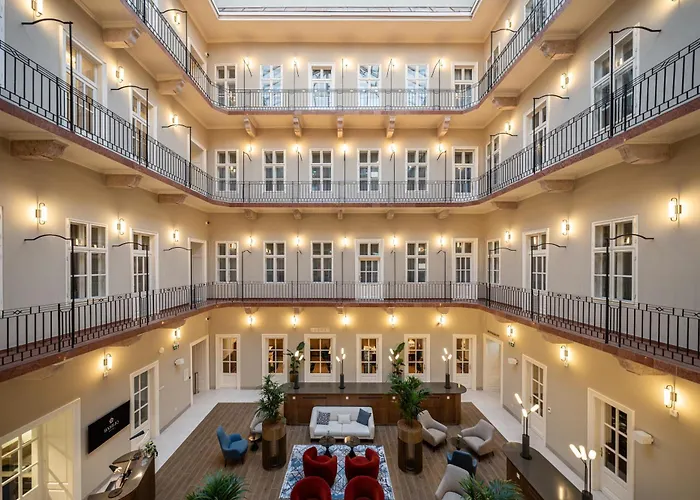 Отель Basiliq Будапешт