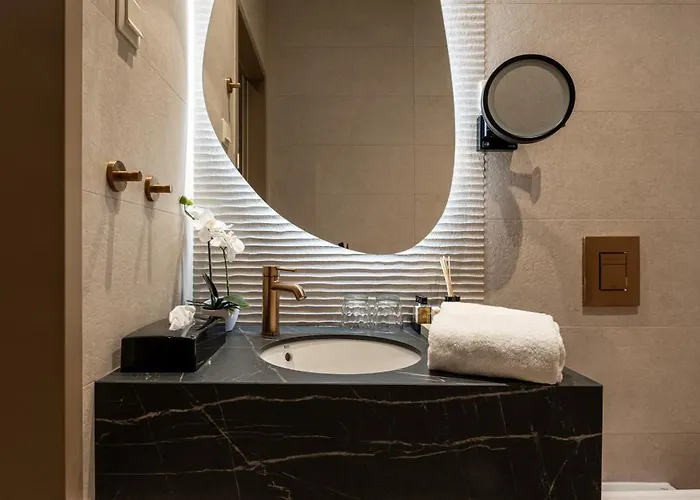 Basiliq Hotell 4*