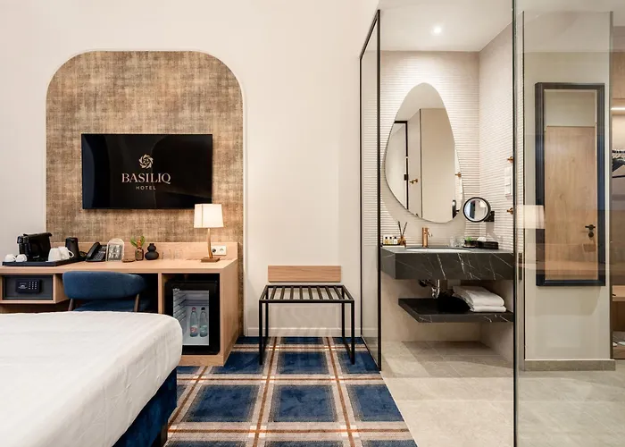 Basiliq Hotel 4*