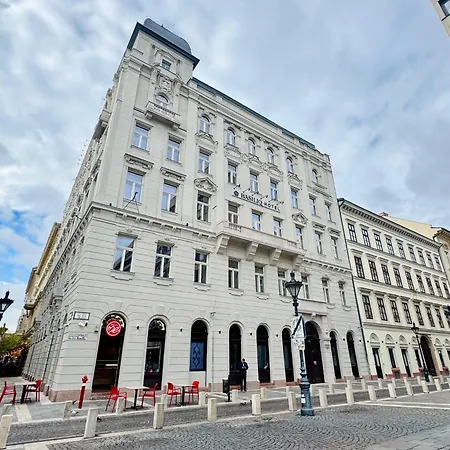 Basiliq 4* Budapest