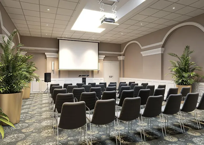Basiliq Hotel 4*